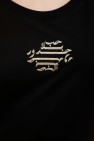 robe tshirt beyond